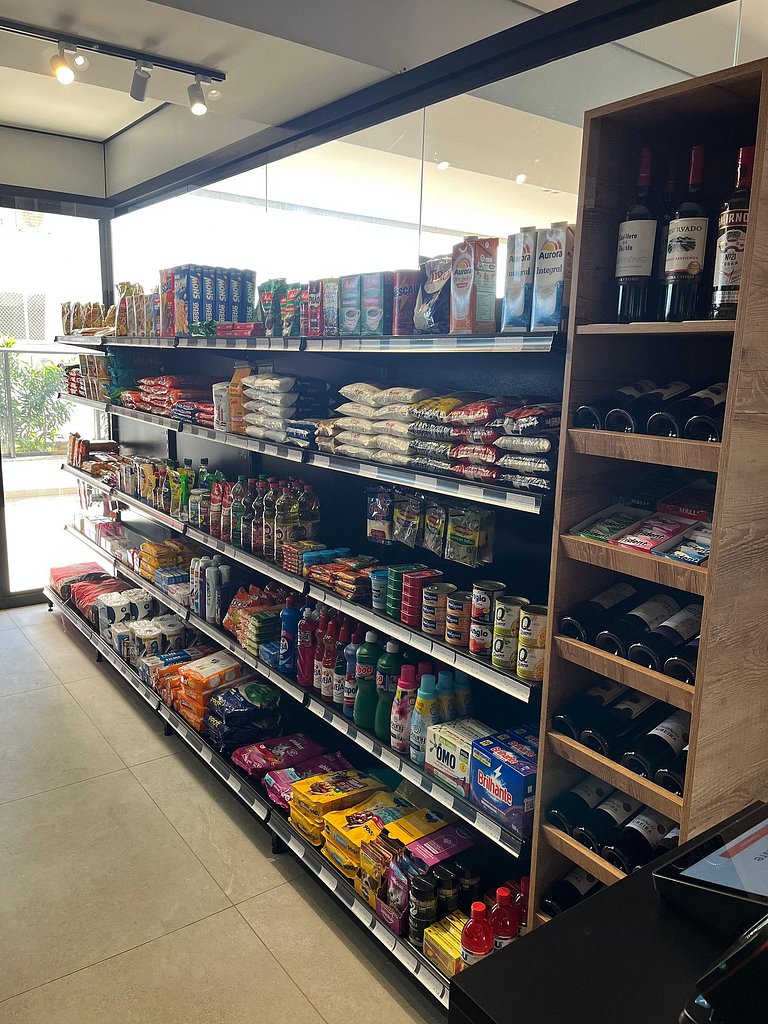 Studio sofisticado no Centro com vaga de garagem