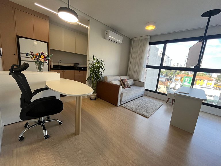 Studio no Centro de Chapecó, Vista para a Catedral