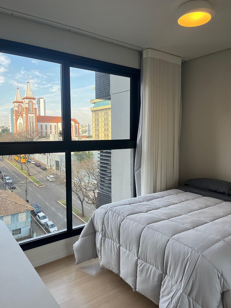 Studio no Centro de Chapecó, Vista para a Catedral