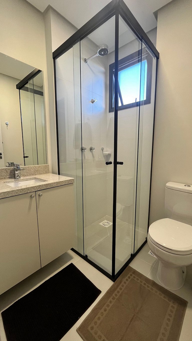 Suíte + Quarto Extra - Localização Imbatível!