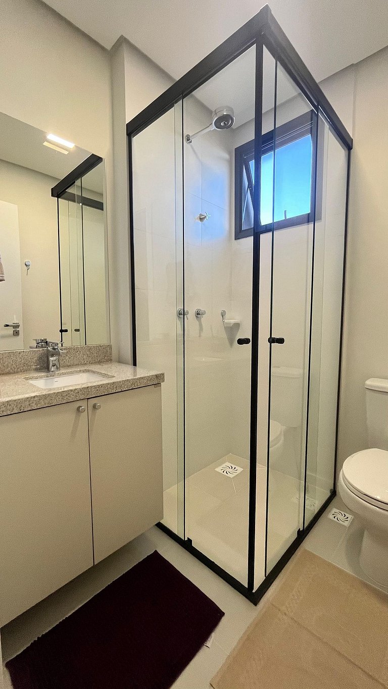 Suíte + Quarto Extra - Localização Imbatível!