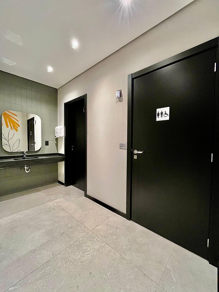 Suíte + Quarto Extra - Localização Imbatível!